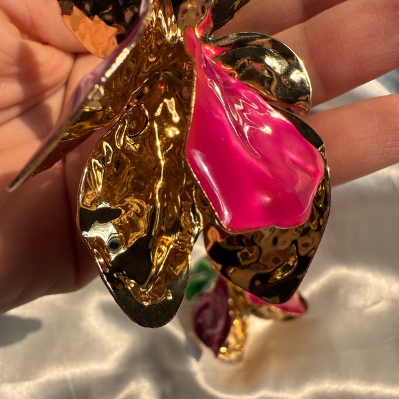 Anthropologe unique Pink and Gold Floral Earrings - Picture 10 of 10
